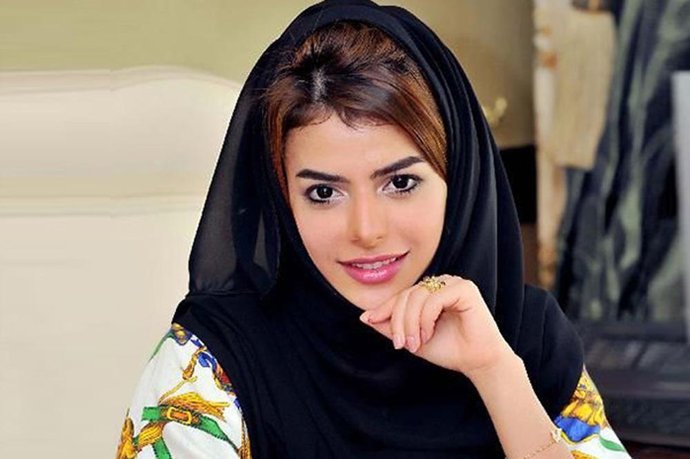 Dr. Madhuri Tetgure providing autism treatment support in Dubai